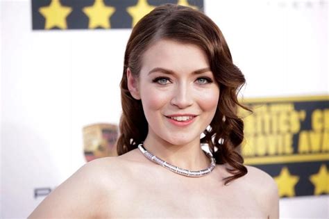 sarah bolger net worth